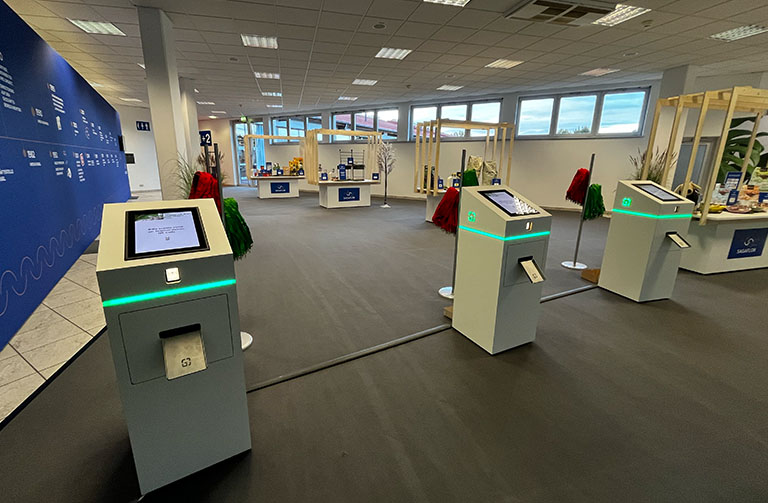 PRO garten und tier Check-in Kioske