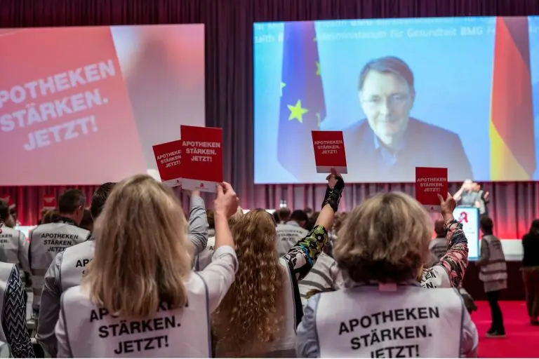 Go.Control-Case-expopharm10