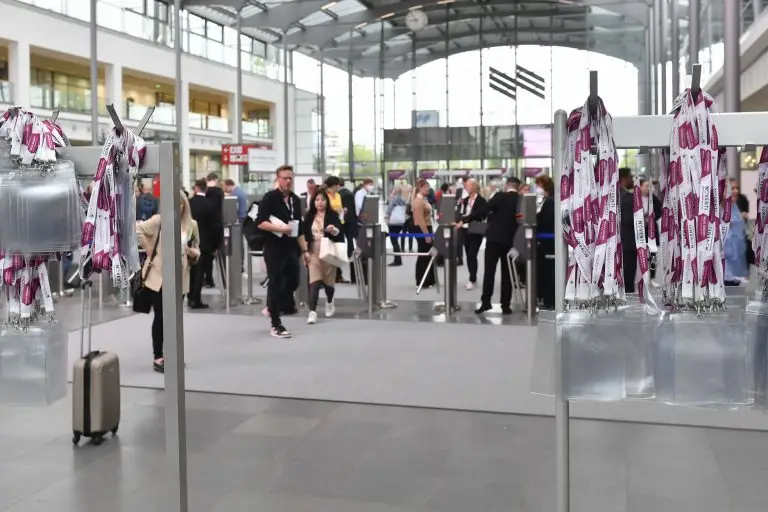 Go.Control-Case-expopharm6