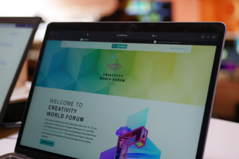 Go.Control-Cases-CWF7